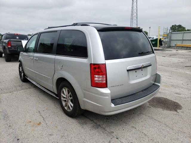 Photo 3 from auction – 2010 CHRYSLER TOWN & COU with VIN 2A4RR5D14AR450670