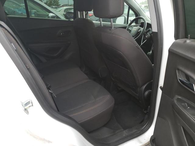 Photo 6 from auction – 2018 CHEVROLET TRAX LS with VIN 3GNCJKSBXJL202604