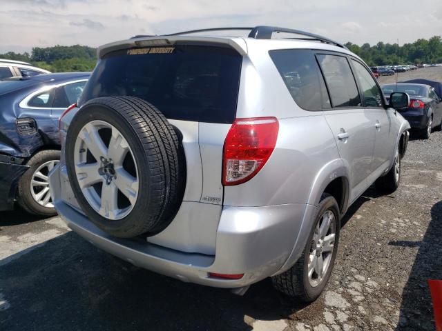 Photo 4 from auction – 2006 TOYOTA RAV4 with VIN JTMBD32V966006506