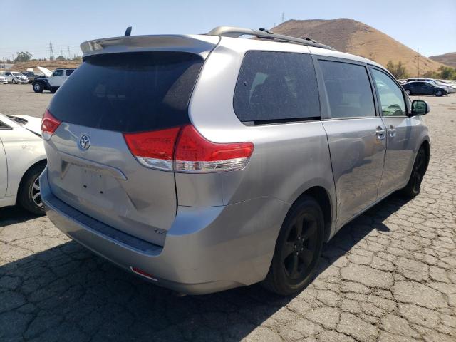 Photo 4 from auction – 2011 TOYOTA SIENNA LE with VIN 5TDKK3DC8BS036351