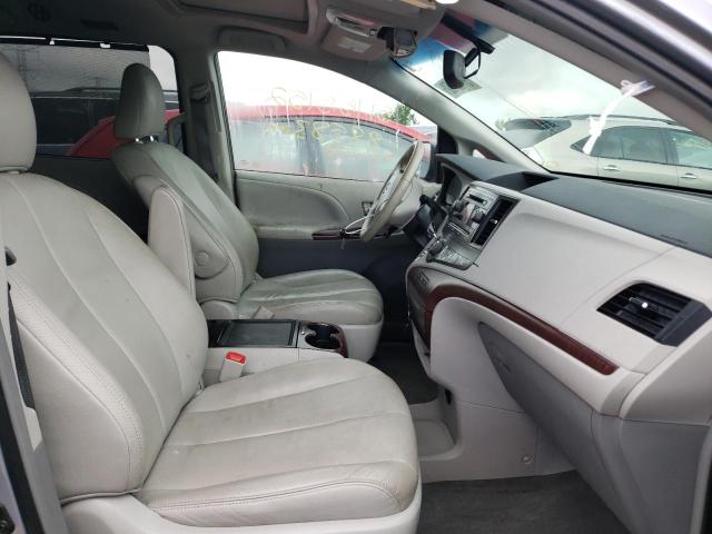 Photo 5 from auction – 2013 TOYOTA SIENNA XLE with VIN 5TDYK3DC7DS356550