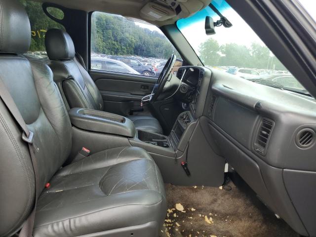Photo 5 from auction – 2003 CHEVROLET AVALANCHE with VIN 3GNEK13T53G178974