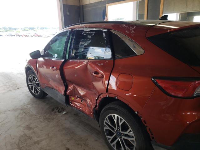 Photo 10 from auction – 2020 FORD ESCAPE SEL with VIN 1FMCU9H69LUA73231