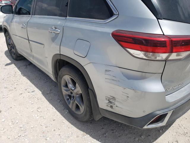Photo 9 from auction – 2018 TOYOTA HIGHLANDER with VIN 5TDDZRFHXJS909631