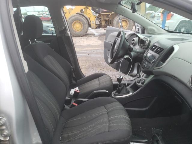 Photo 5 from auction – 2015 CHEVROLET SONIC LT with VIN 1G1JD5SGXF4137344