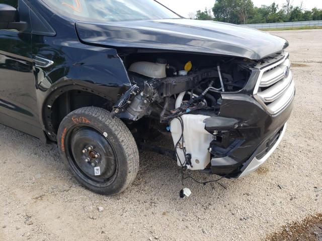 Photo 9 from auction – 2018 FORD ESCAPE SE with VIN 1FMCU0GD3JUB89811