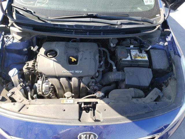 Photo 7 from auction – 2018 KIA FORTE LX with VIN 3KPFL4A77JE194667