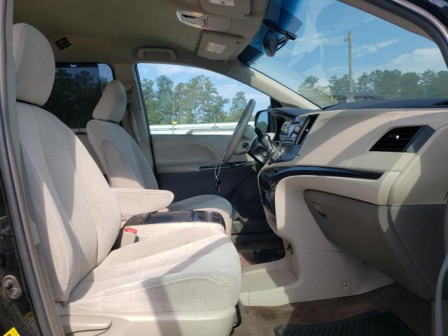 Photo 5 from auction – 2014 TOYOTA SIENNA LE with VIN 5TDKK3DC0ES448378