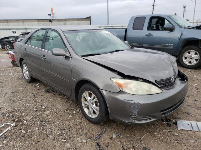 TOYOTA CAMRY LE 2004 with VIN 4T1BE32K54U822247 - Photo from auction