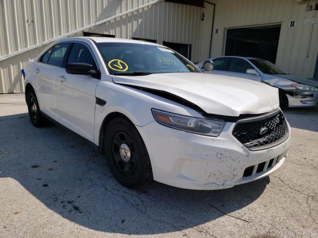 FORD TAURUS POL 2013 مع رقم تعريف المركبة 1FAHP2M86DG132208 - صورة من المزاد