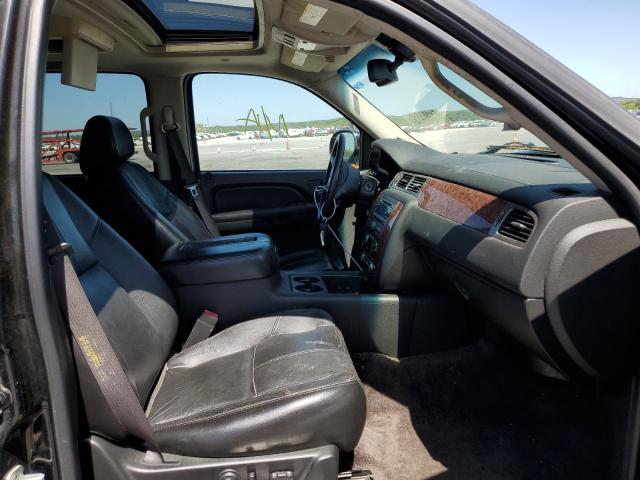 Photo 5 from auction – 2007 CHEVROLET SUBURBAN C with VIN 1GNFC16047R172754