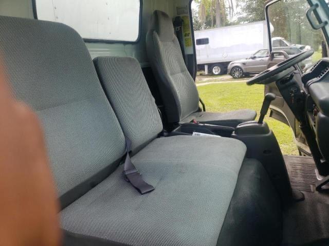 Photo 6 from auction – 2003 GMC 5500 W5504 with VIN J8DE5B14437901273