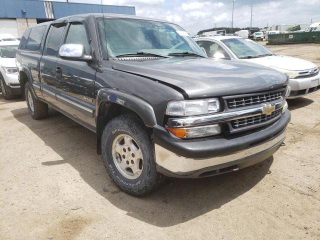 CHEVROLET SILVERADO 2002 with VIN 1GCEK19T32E258988 - Photo from auction