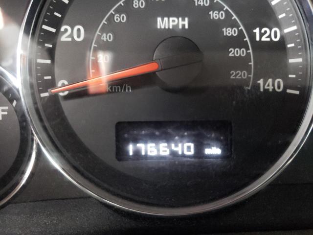 Photo 8 from auction – 2010 JEEP COMMANDER with VIN 1J4RG4GK9AC130077