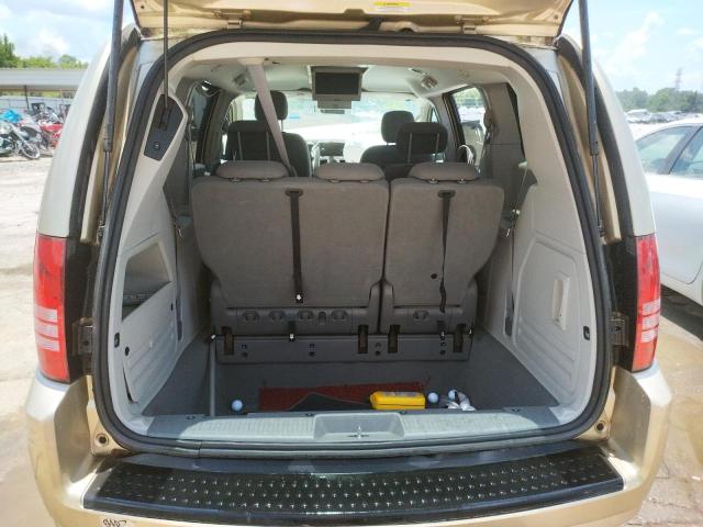 Photo 9 from auction – 2010 CHRYSLER TOWN & COU with VIN 2A4RR5D15AR272042