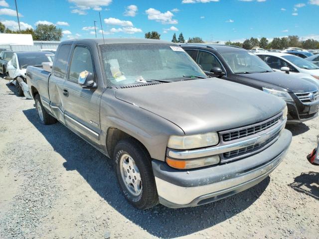 CHEVROLET SILVERADO 2000 with VIN 2GCEC19T5Y1150007 - Photo from auction