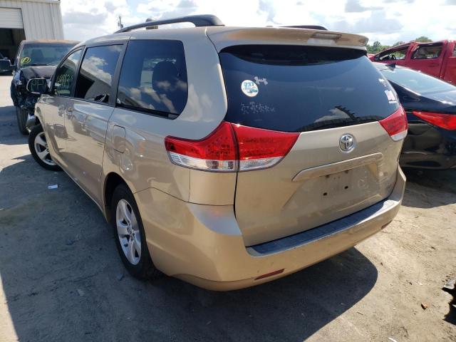 Photo 3 from auction – 2011 TOYOTA SIENNA LE with VIN 5TDKK3DC0BS139490