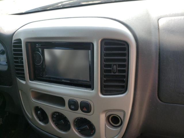 Photo 9 from auction – 2003 FORD ESCAPE with VIN 1FMYU03143KE01941