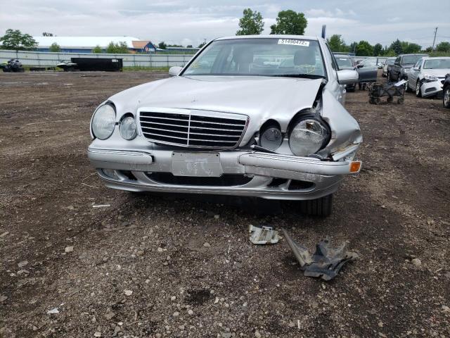 Photo 9 from auction – 2000 MERCEDES-BENZ E 320 4MAT with VIN WDBJF82J9YX043308