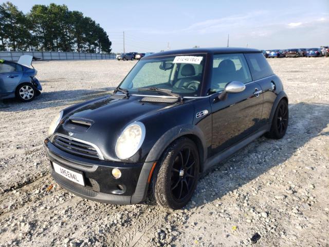 Photo 2 from auction – 2005 MINI COOPER S with VIN WMWRE33435TD97380