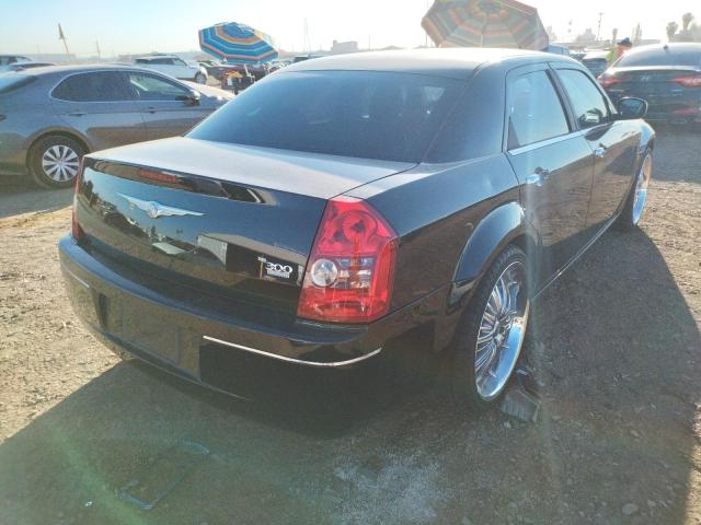 Photo 4 from auction – 2010 CHRYSLER 300 TOURIN with VIN 2C3CA4CD7AH101196