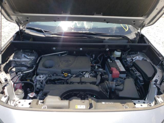 Photo 7 from auction – 2021 TOYOTA RAV4 LE with VIN JTMH1RFV4MD061258