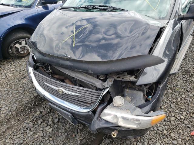 Photo 10 from auction – 2000 CHRYSLER TOWN & COU with VIN 1C4GP44G8YB534128