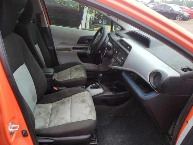 Photo 5 from auction – 2012 TOYOTA PRIUS C with VIN JTDKDTB37C1003482