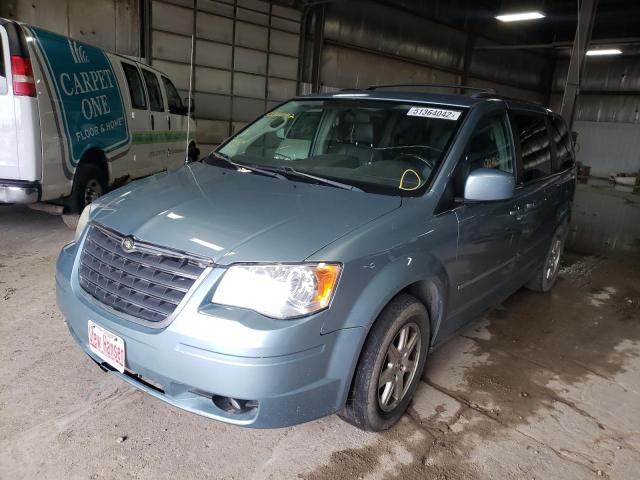 Photo 2 from auction – 2010 CHRYSLER TOWN & COU with VIN 2A4RR8DX2AR479848