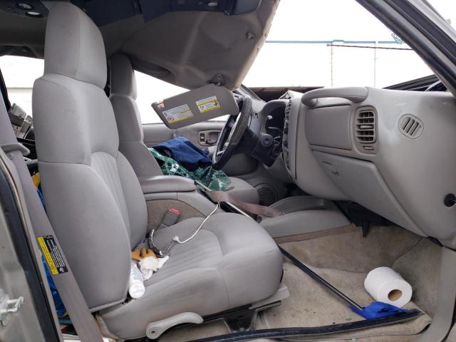 Photo 5 from auction – 2004 CHEVROLET BLAZER with VIN 1GNDT13X04K163269