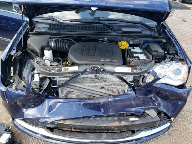 Photo 7 from auction – 2016 CHRYSLER TOWN & COU with VIN 2C4RC1GG9GR167691
