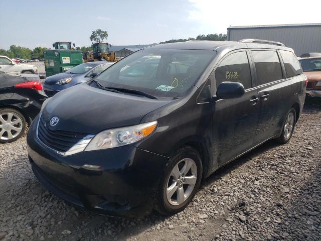 Photo 2 from auction – 2016 TOYOTA SIENNA LE with VIN 5TDKK3DC5GS730535