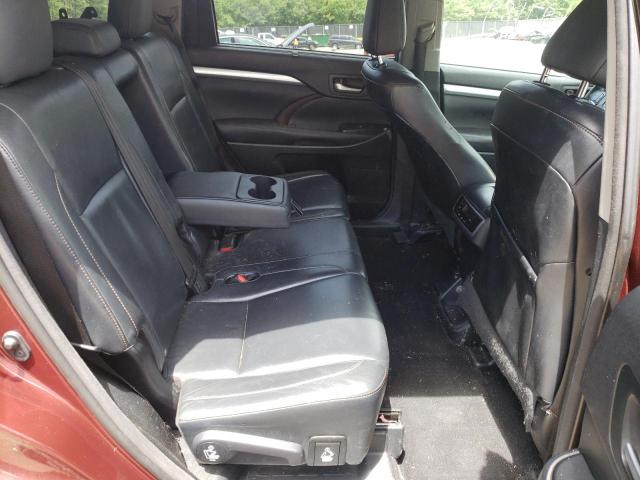 Photo 6 from auction – 2015 TOYOTA HIGHLANDER with VIN 5TDJKRFH9FS171061