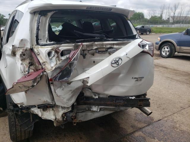 Photo 9 from auction – 2015 TOYOTA RAV4 LIMIT with VIN 2T3DFREV4FW294841