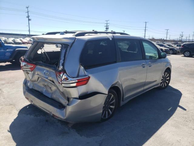 Photo 4 from auction – 2018 TOYOTA SIENNA LE with VIN 5TDJZ3DC9JS194509