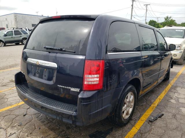 Photo 4 from auction – 2010 CHRYSLER TOWN & COU with VIN 2A4RR2D12AR361503