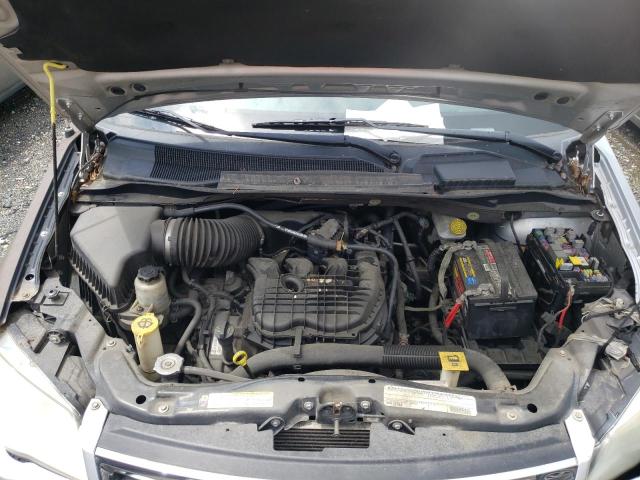 Photo 7 from auction – 2011 CHRYSLER TOWN & COU with VIN 2A4RR8DG4BR734114