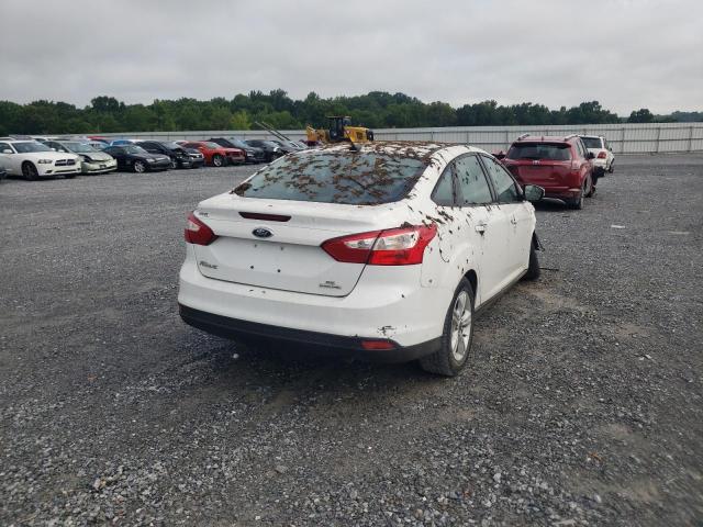 Photo 4 from auction – 2014 FORD FOCUS SE with VIN 1FADP3F22EL321914