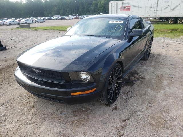 Photo 2 from auction – 2005 FORD MUSTANG with VIN 1ZVFT80N155116746
