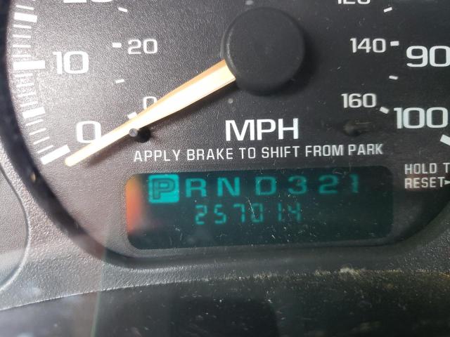 Photo 8 from auction – 2002 CHEVROLET SILVERADO with VIN 1GCHK23G22F200301