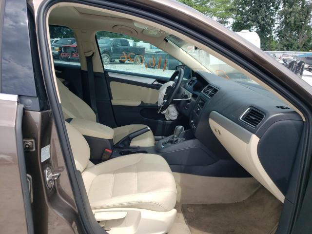 Photo 5 from auction – 2011 VOLKSWAGEN JETTA TDI with VIN 3VWLL7AJ2BM019392