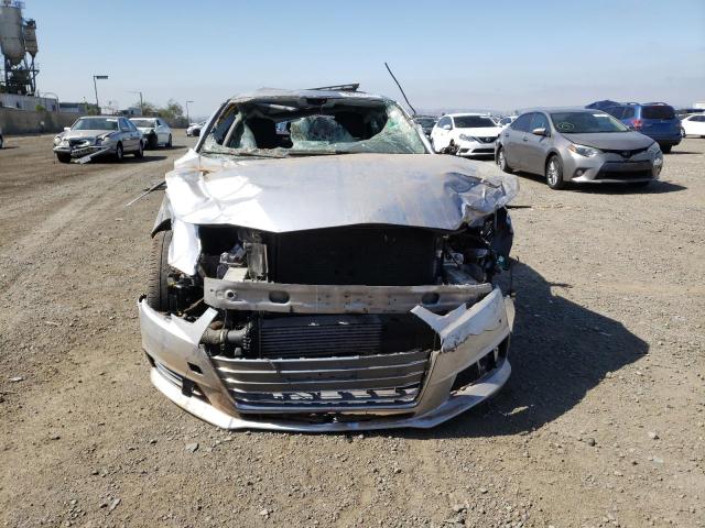 Photo 9 from auction – 2017 AUDI A4 PREMIUM with VIN WAUGNAF43HN005897