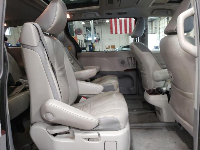 Photo 6 from auction – 2011 TOYOTA SIENNA XLE with VIN 5TDDK3DC9BS017493