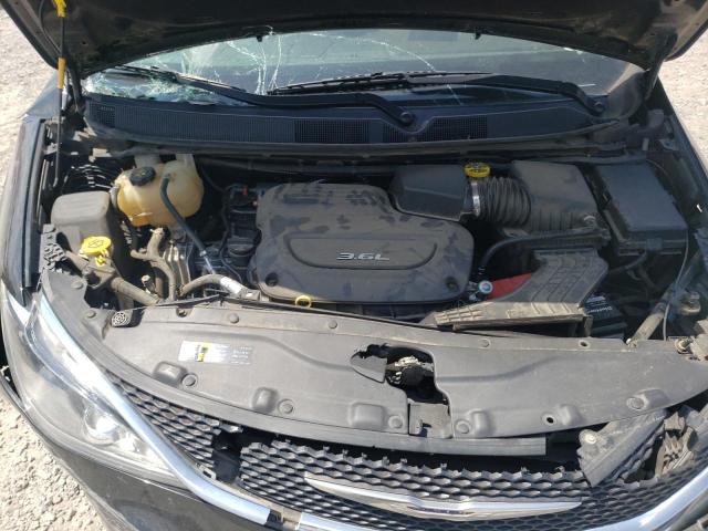 Photo 7 from auction – 2017 CHRYSLER PACIFICA T with VIN 2C4RC1BG9HR747421