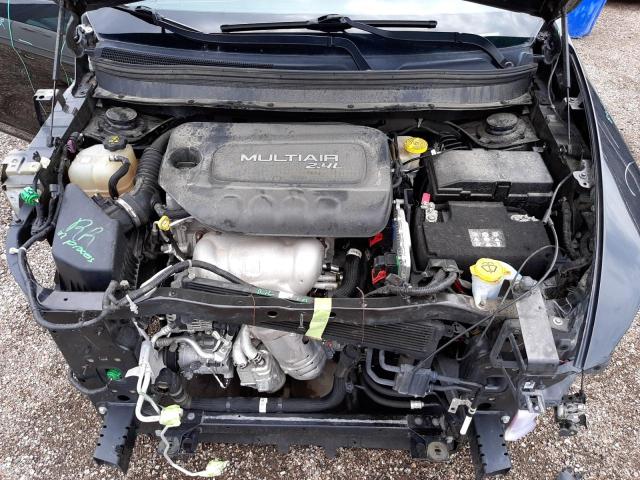Photo 7 from auction – 2015 JEEP CHEROKEE S with VIN 1C4PJLAB0FW677889