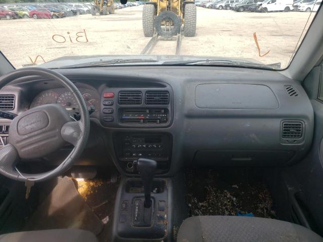 Photo 9 from auction – 2003 CHEVROLET TRACKER with VIN 2CNBJ13C936945425