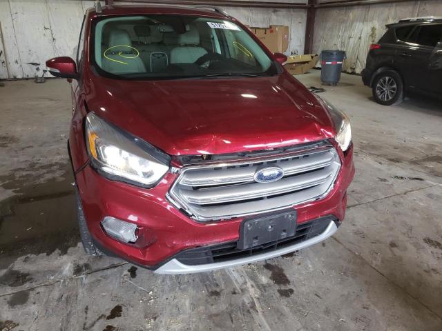 Zdjęcie 9 z aukcji – 2017 FORD ESCAPE TIT z VIN 1FMCU9JD0HUC93471