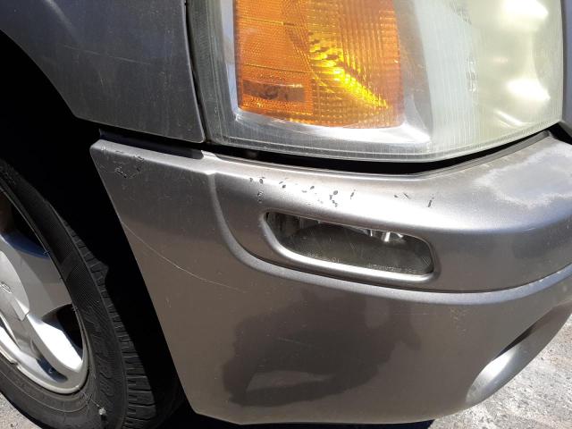 Photo 9 from auction – 2002 GMC ENVOY with VIN 1GKDS13S922287154
