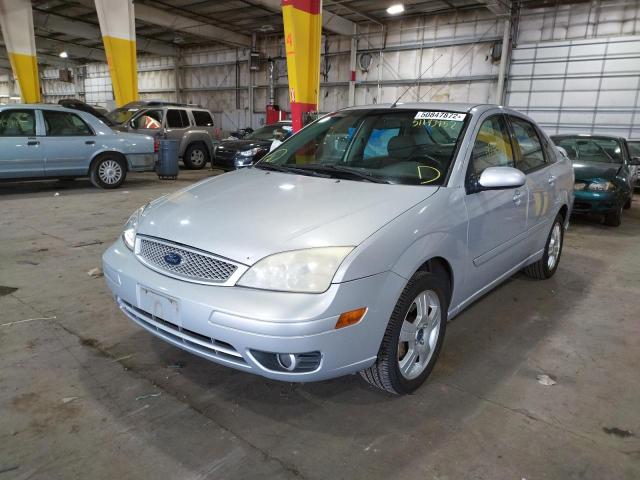 Photo 2 from auction – 2005 FORD FOCUS ZX4 with VIN 1FAFP38Z75W106076