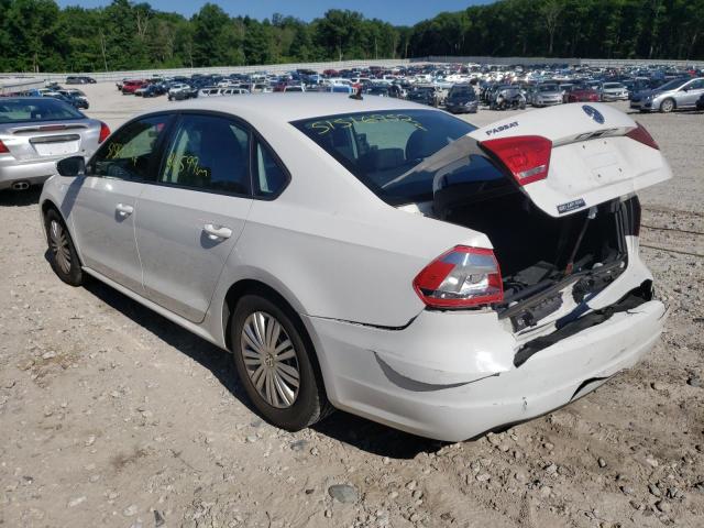 Photo 3 from auction – 2014 VOLKSWAGEN PASSAT S with VIN 1VWAT7A33EC061312